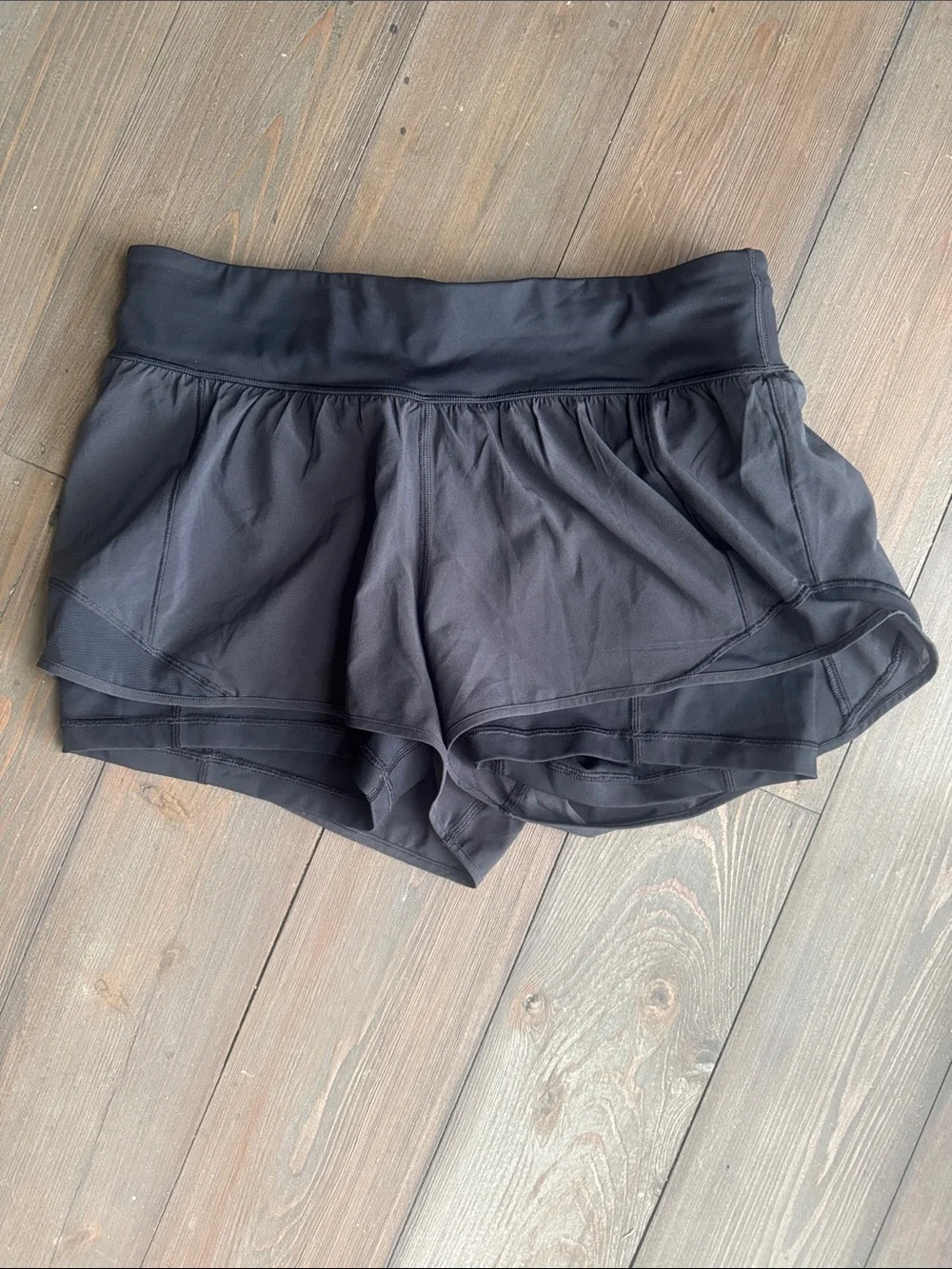 Lululemon Hottie Hot Shorts with Built in Tights Black 10